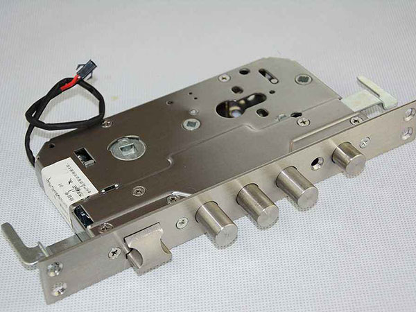 桥西24小时上门开锁公司