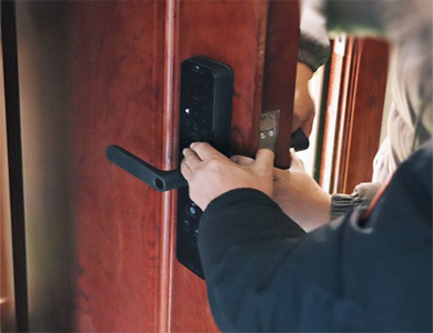 桥西24小时上门开锁公司